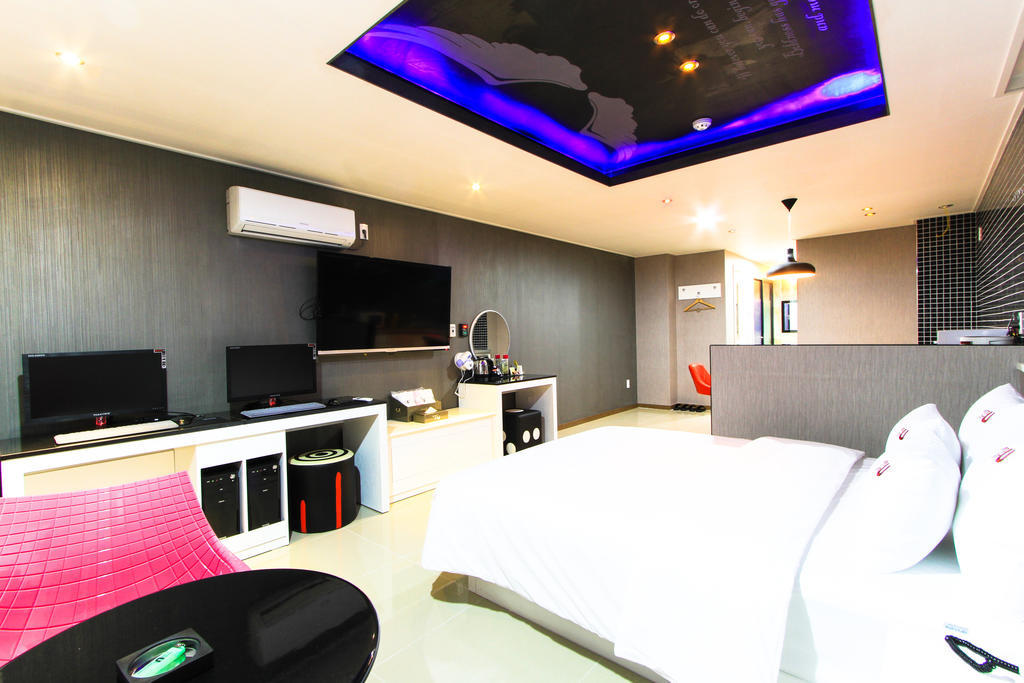 בוסאן Haeundae Foru Hotel מראה חיצוני תמונה