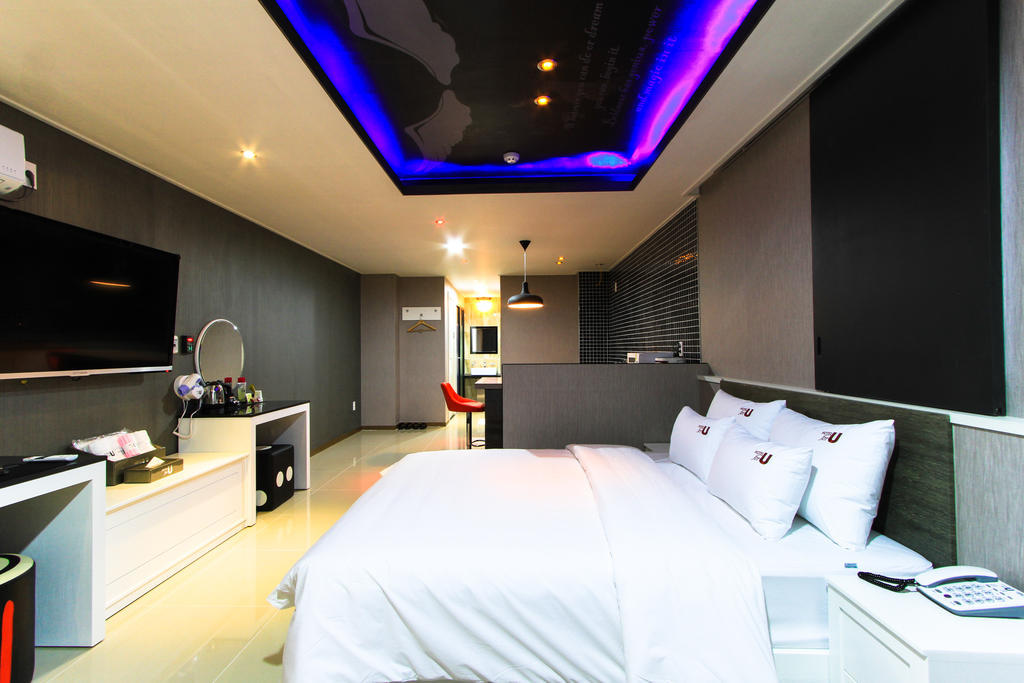 בוסאן Haeundae Foru Hotel מראה חיצוני תמונה