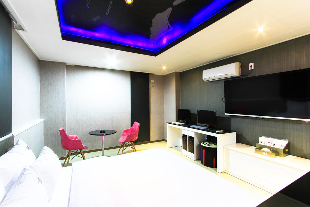 בוסאן Haeundae Foru Hotel מראה חיצוני תמונה