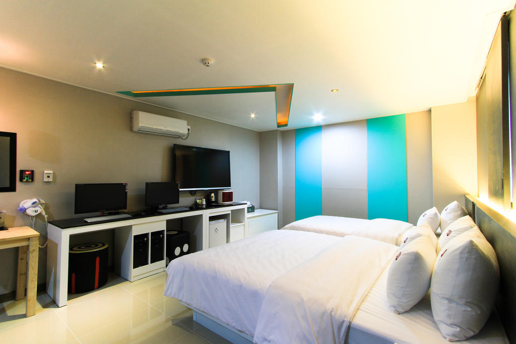 בוסאן Haeundae Foru Hotel מראה חיצוני תמונה