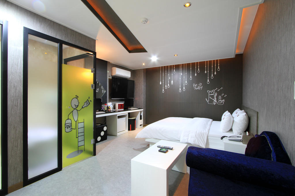 בוסאן Haeundae Foru Hotel מראה חיצוני תמונה