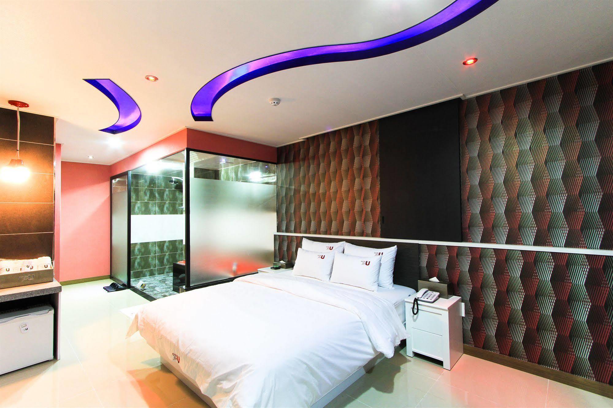 בוסאן Haeundae Foru Hotel מראה חיצוני תמונה
